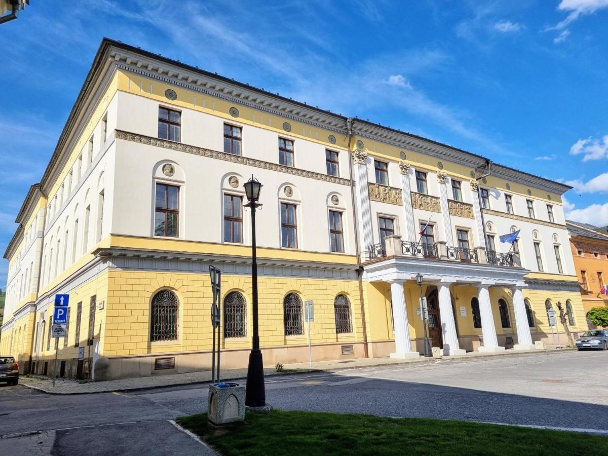 Apartment In A Historical House In The Center Of Levoca Luaran gambar