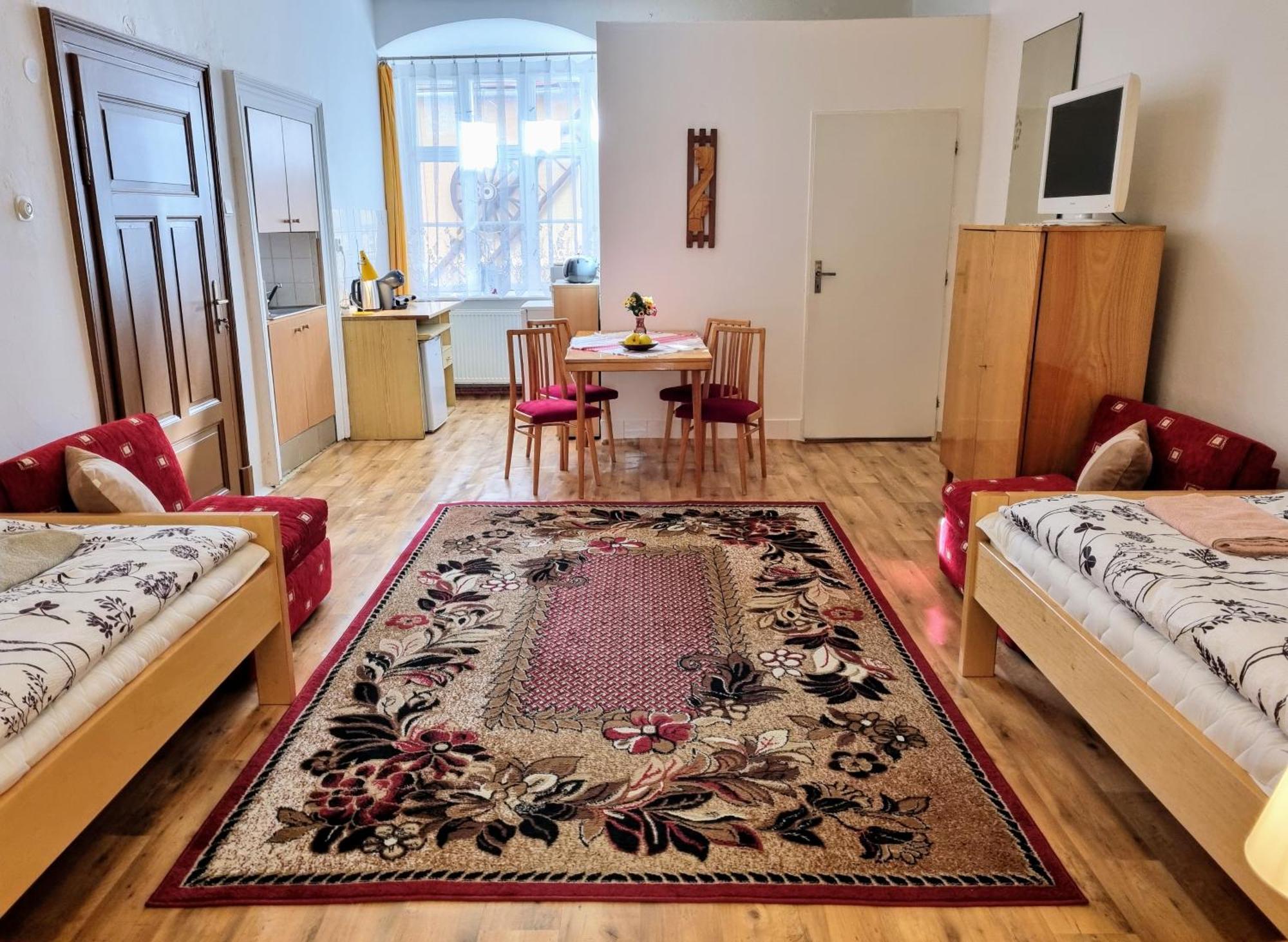 Apartment In A Historical House In The Center Of Levoca Luaran gambar
